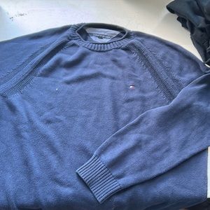 Size large Tommy Hilfiger